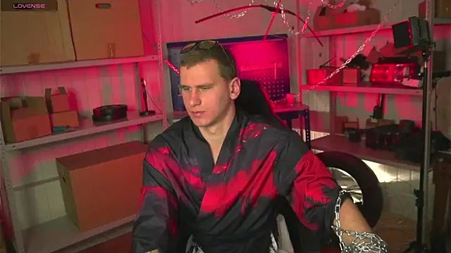 Snapshot of vance_rulez chatting on 02/20/25, 10:37 vance rulez online show from 02/20/25, 10:37