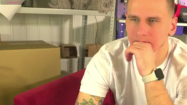 Snapshot of vance_rulez chatting on 02/26/25, 07:42 vance rulez online show from 02/26/25, 07:42