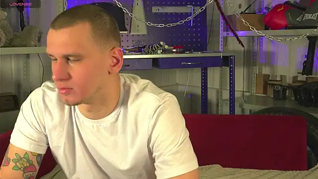 Snapshot of vance_rulez chatting on 03/01/25, 07:41 vance rulez online show from 03/01/25, 07:41