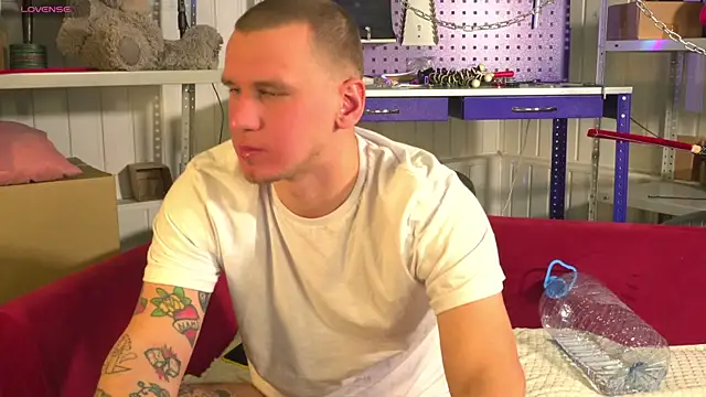 Snapshot of vance_rulez chatting on 03/01/25, 10:45 vance rulez online show from 03/01/25, 10:45