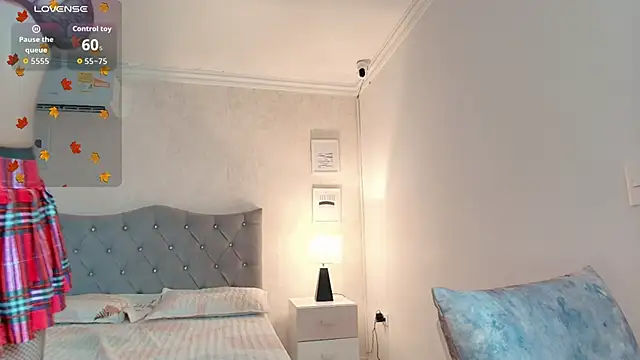 brooklove doll online show from 10/28/25, 08:22