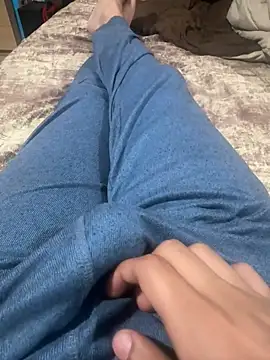 Snapshot of sonug0912 chatting on 01/03/25, 10:19 sonug0912 online show from 01/03/25, 10:19