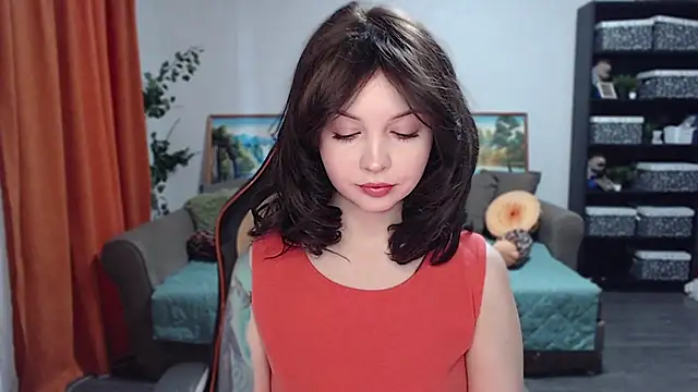 Snapshot of SYKE chatting on 02/08/25, 03:08 SYKE online show from 02/08/25, 03:08