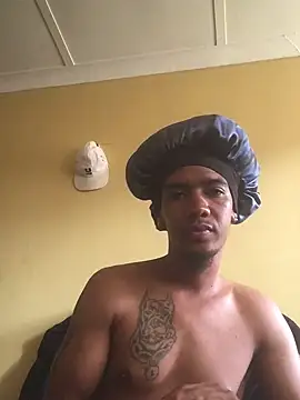 lionheart05 online show from 02/13/25, 06:16