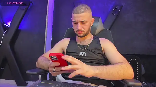 MaximusDick1  online show from 09/12/25, 03:50