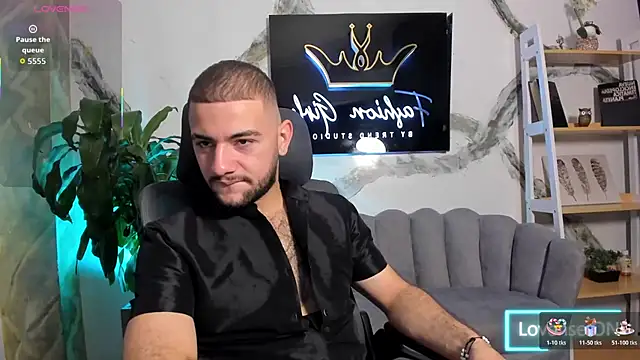 MaximusDick1  online show from 01/17/26, 05:45