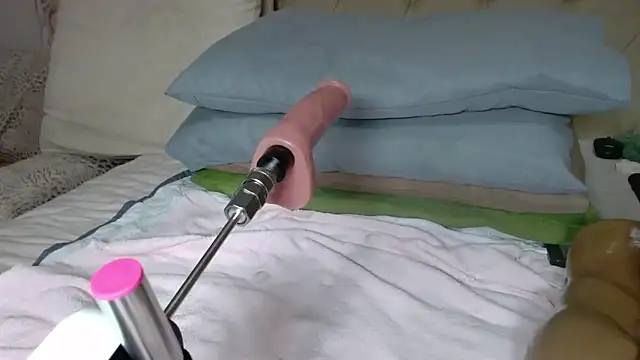 QUEENSHEBAxx01 online show from 03/06/26, 01:35