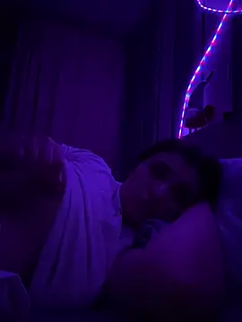 Jadelli online show from 02/09/25, 02:17