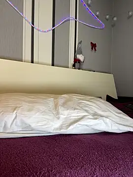 Jadelli online show from 03/17/25, 12:41