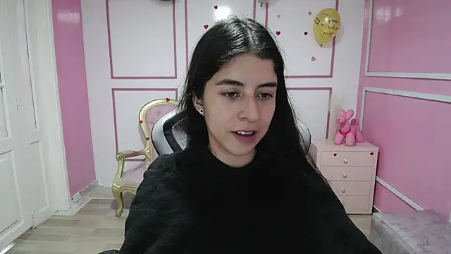Snapshot of Bela_t_ chatting on 01/03/25, 04:27 Bela t online show from 01/03/25, 04:27