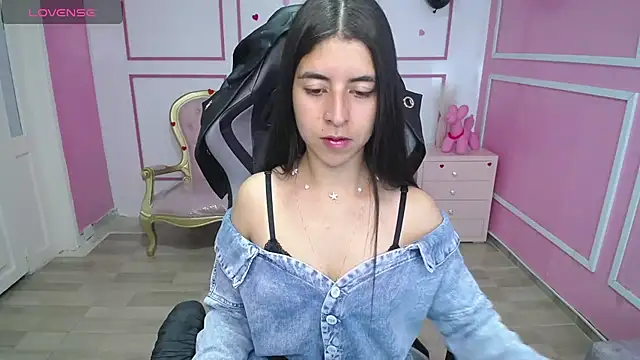 Snapshot of Bela_t_ chatting on 02/03/25, 04:20 Bela t online show from 02/03/25, 04:20