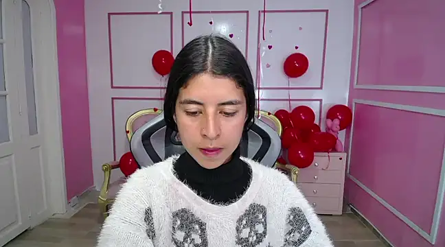 Snapshot of Bela_t_ chatting on 02/24/25, 04:36 Bela t online show from 02/24/25, 04:36