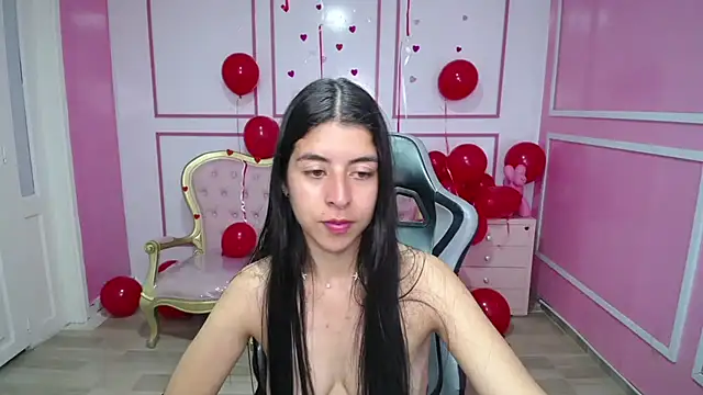 Snapshot of Bela_t_ chatting on 02/25/25, 07:47 Bela t online show from 02/25/25, 07:47