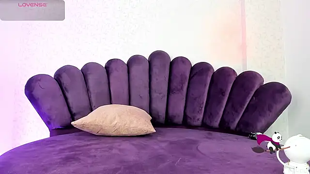 sofi soft  online show from 10/17/25, 05:04