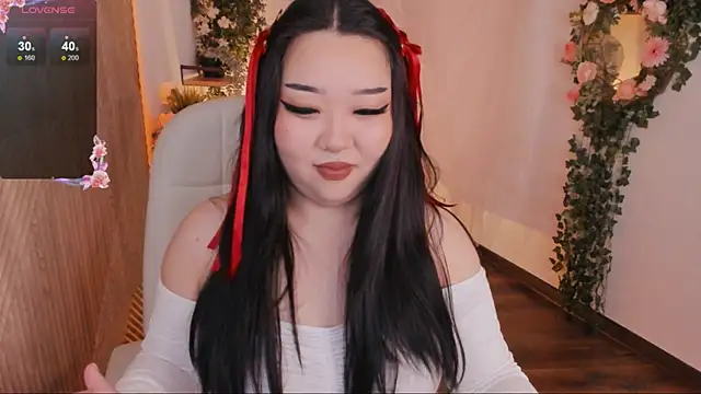 mei honey  online show from 12/17/24, 05:29