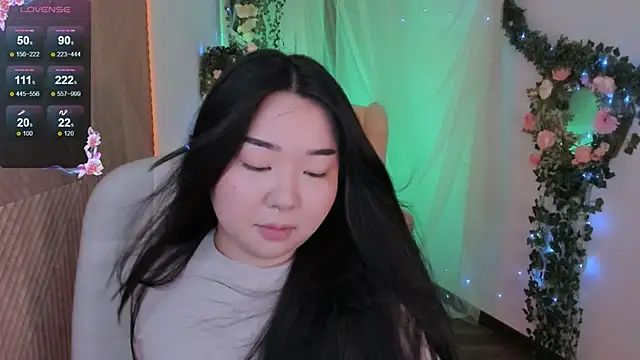 mei honey  online show from 01/02/25, 05:24