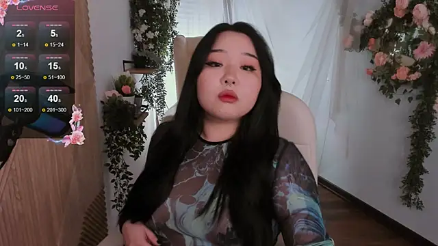 mei honey  online show from 03/05/25, 02:45