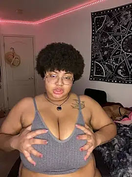 Snapshot of Ectorius chatting on 01/09/25, 03:04 Ectorius online show from 01/09/25, 03:04