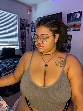 Snapshot of Ectorius chatting on 02/07/25, 10:52 Ectorius online show from 02/07/25, 10:52