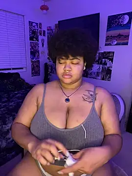 Snapshot of Ectorius chatting on 03/21/25, 02:07 Ectorius online show from 03/21/25, 02:07