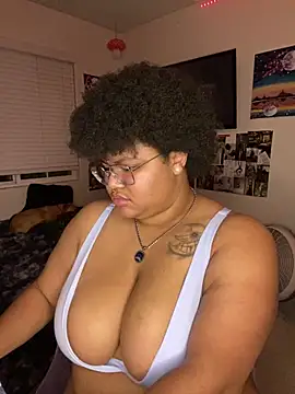 Snapshot of Ectorius chatting on 03/22/25, 02:27 Ectorius online show from 03/22/25, 02:27