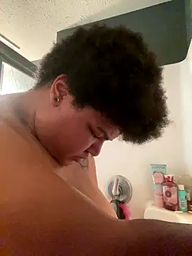 Snapshot of Ectorius chatting on 10/02/25, 11:01 Ectorius online show from 10/02/25, 11:01