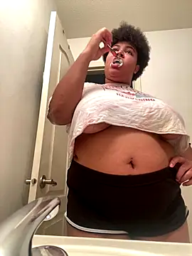 Snapshot of Ectorius chatting on 11/02/25, 03:58 Ectorius online show from 11/02/25, 03:58