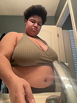 Snapshot of Ectorius chatting on 03/06/26, 02:02 Ectorius online show from 03/06/26, 02:02