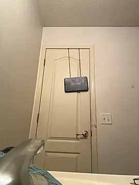 Snapshot of Ectorius chatting on 03/19/26, 11:14 Ectorius online show from 03/19/26, 11:14