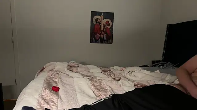 Snapshot of bearcloudcomputa chatting on 12/26/24, 03:49 bearcloudcomputa online show from 12/26/24, 03:49