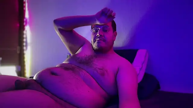 Snapshot of bearcloudcomputa chatting on 04/02/26, 05:49 bearcloudcomputa online show from 04/02/26, 05:49