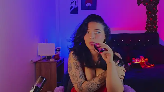 Snapshot of Pauilina chatting on 03/26/26, 04:23 Pauilina online show from 03/26/26, 04:23