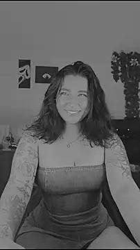 Snapshot of Pauilina chatting on 04/14/26, 08:48 Pauilina online show from 04/14/26, 08:48