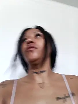 Snapshot of devi_black13_ chatting on 01/03/25, 04:37 devi black13 online show from 01/03/25, 04:37