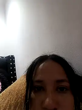 Snapshot of devi_black13_ chatting on 01/15/25, 02:06 devi black13 online show from 01/15/25, 02:06