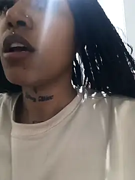 Snapshot of devi_black13_ chatting on 02/23/25, 11:58 devi black13 online show from 02/23/25, 11:58