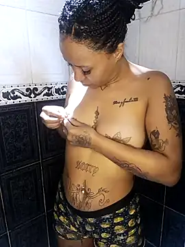 Snapshot of devi_black13_ chatting on 03/21/25, 09:34 devi black13 online show from 03/21/25, 09:34