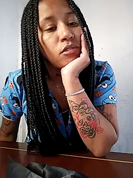 Snapshot of devi_black13_ chatting on 09/22/25, 08:00 devi black13 online show from 09/22/25, 08:00