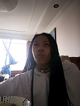 Snapshot of devi_black13_ chatting on 11/28/25, 09:17 devi black13 online show from 11/28/25, 09:17