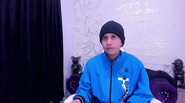 Im Milan Rs online show from 02/11/25, 06:51