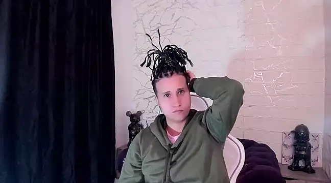 Im Milan Rs online show from 03/02/25, 03:13