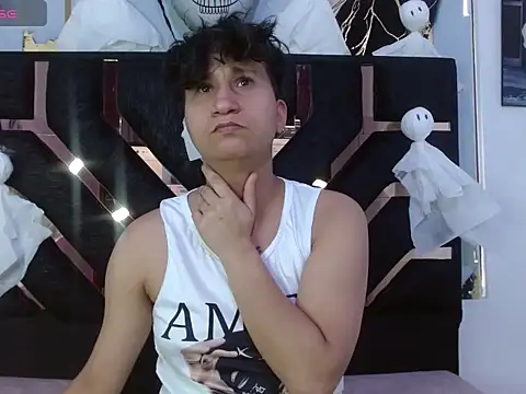 Im Milan Rs online show from 10/22/25, 07:02