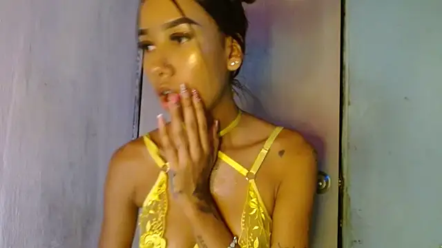 dulcelatina222 online show from 03/20/26, 05:12