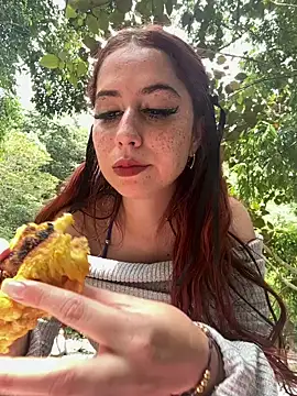 HannaSmiith online show from 01/21/25, 05:09