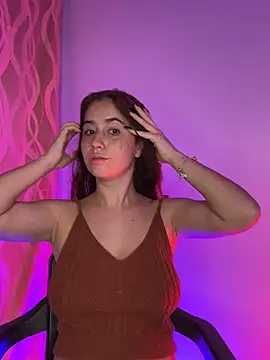 HannaSmiith online show from 03/13/25, 10:26