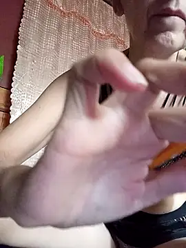 NanitaFun online show from 11/06/25, 02:51