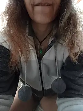 NanitaFun online show from 12/05/25, 03:04