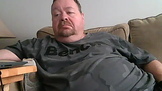 Snapshot of hitman_35 chatting on 06/09/26, 09:26 hitman 35 online show from 06/09/26, 09:26