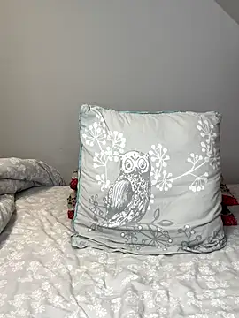 carlaaa online show from 09/30/25, 08:14