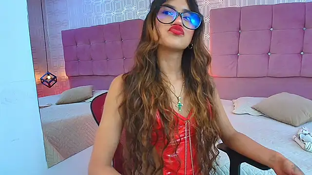 Snapshot of Lilith_Vera chatting on 12/16/25, 03:33 Lilith Vera online show from 12/16/25, 03:33